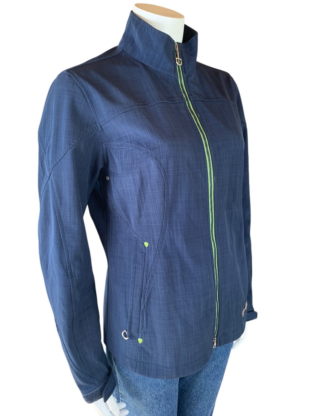 Ariat Soft Shell Horsebit Hardware Equestrian Utility Jacket L